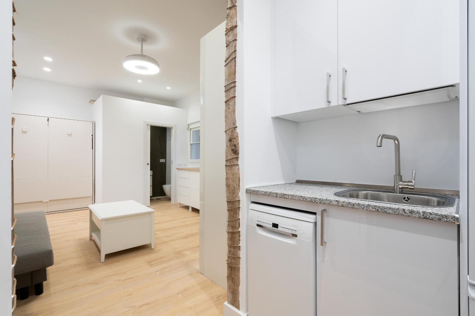 Loft Para 4 Personas En Cuatro Caminos Alquiler Temporal Madrid Exterior photo
