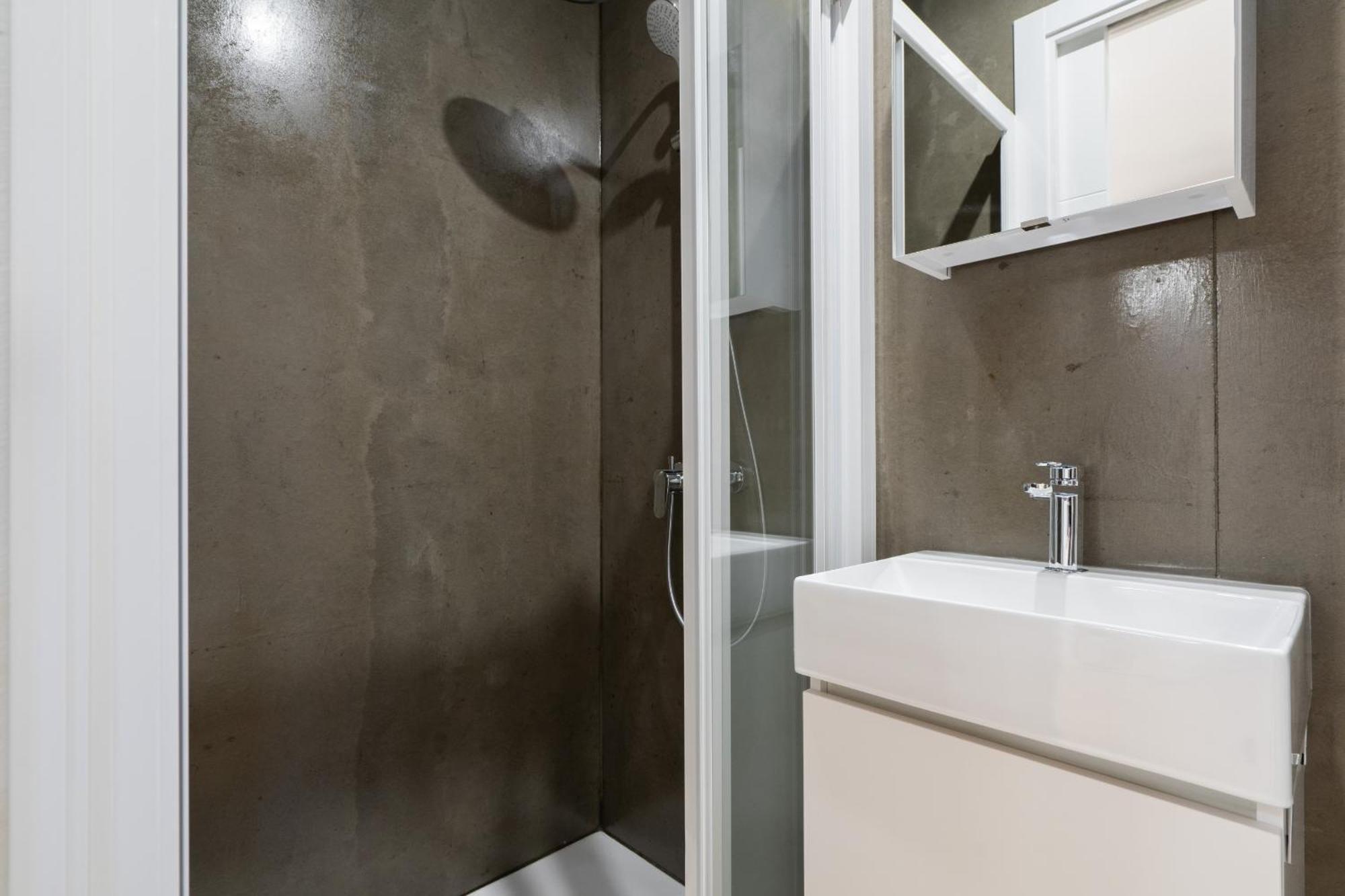 Loft Para 4 Personas En Cuatro Caminos Alquiler Temporal Madrid Exterior photo